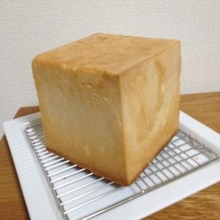 米粉で時短！ほんのり甘い正角食パン（１斤）